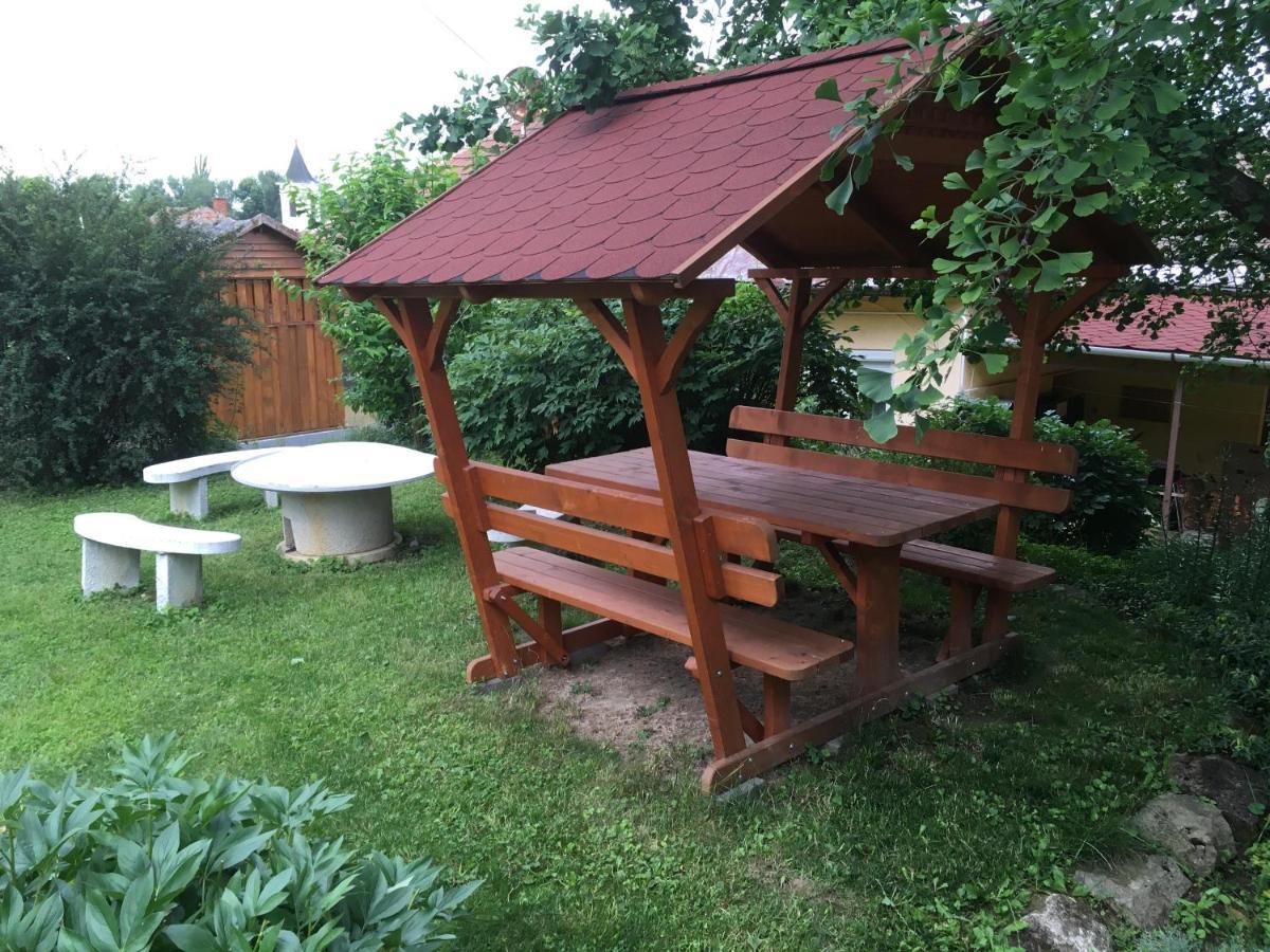 Bogoly Apartman Токай Экстерьер фото